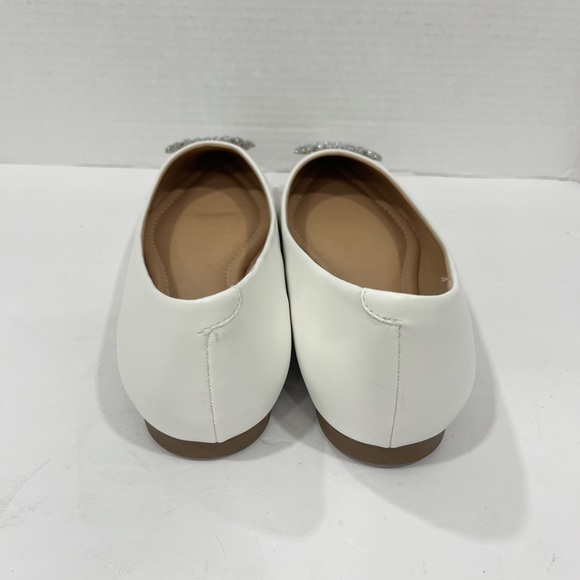 Journee Collection Womens Renzo‎ Pointed Toe Ballet Flats. 10M. Ivory - Picture 3 of 6